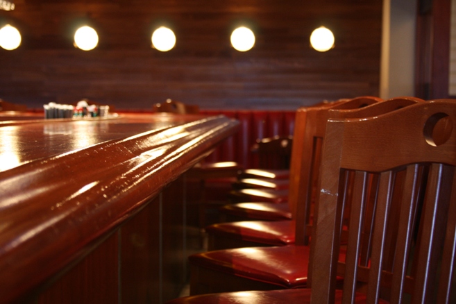 Bar detail at Mitchell&rsquo;s Fish Market
